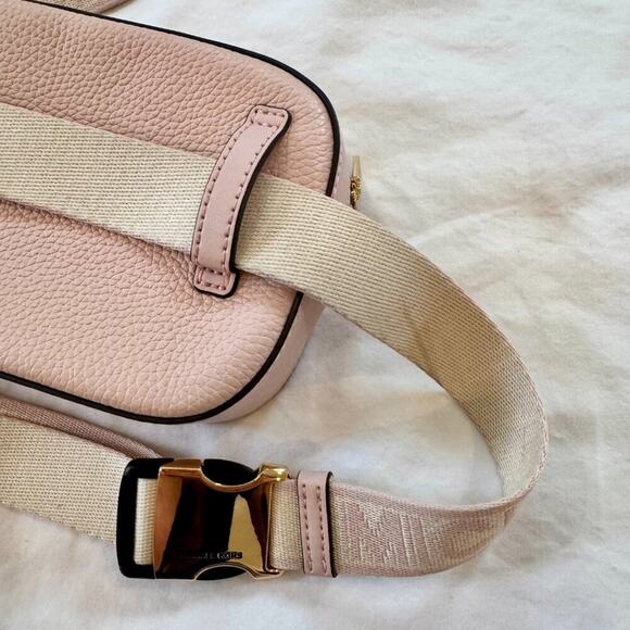 Michael Kors Jet Set Belt Bag Pink Leather Coquette Balletcore Minimalist Travel - Picture 4 of 10